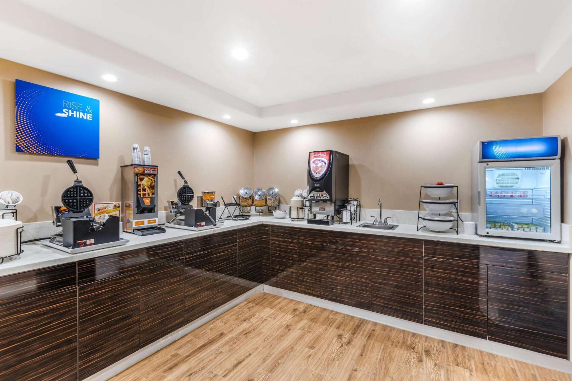 Comfort Inn Monterey Park - Los Angeles Екстер'єр фото